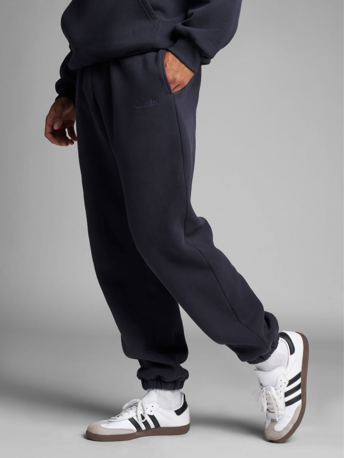CloudTouch Heavyweight Fleece Signature Straight Leg Sweatpants