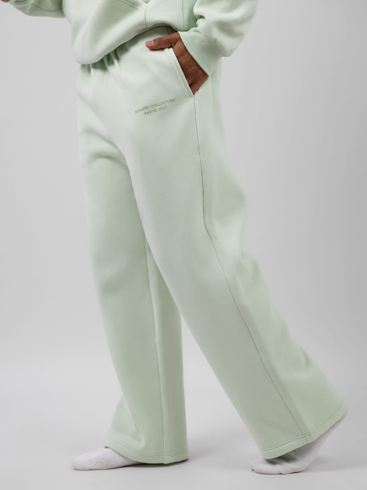 CloudTouch Heavyweight Fleece Pastel Straight Leg Sweatpants