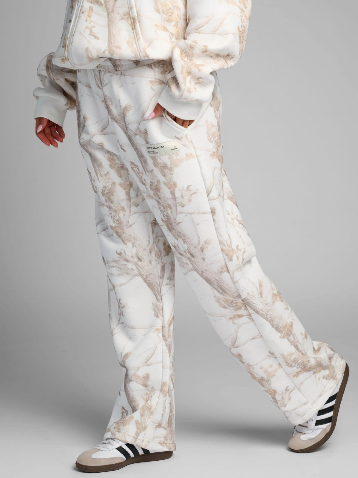 CloudTouch Heavyweight Fleece Camo Straight Leg Sweatpants