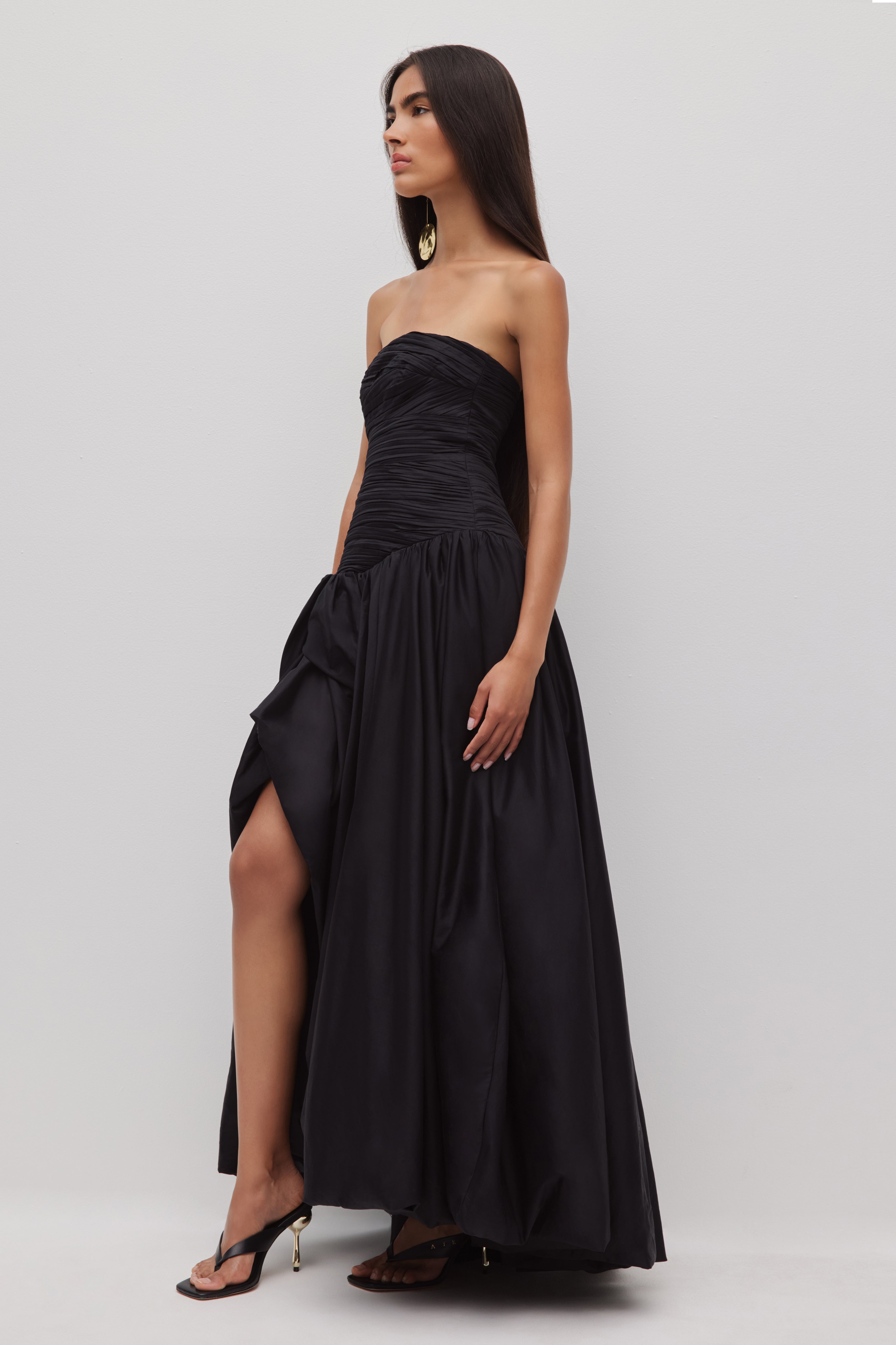 Violette strapless ruched maxi formal evening dress - ICYBOO