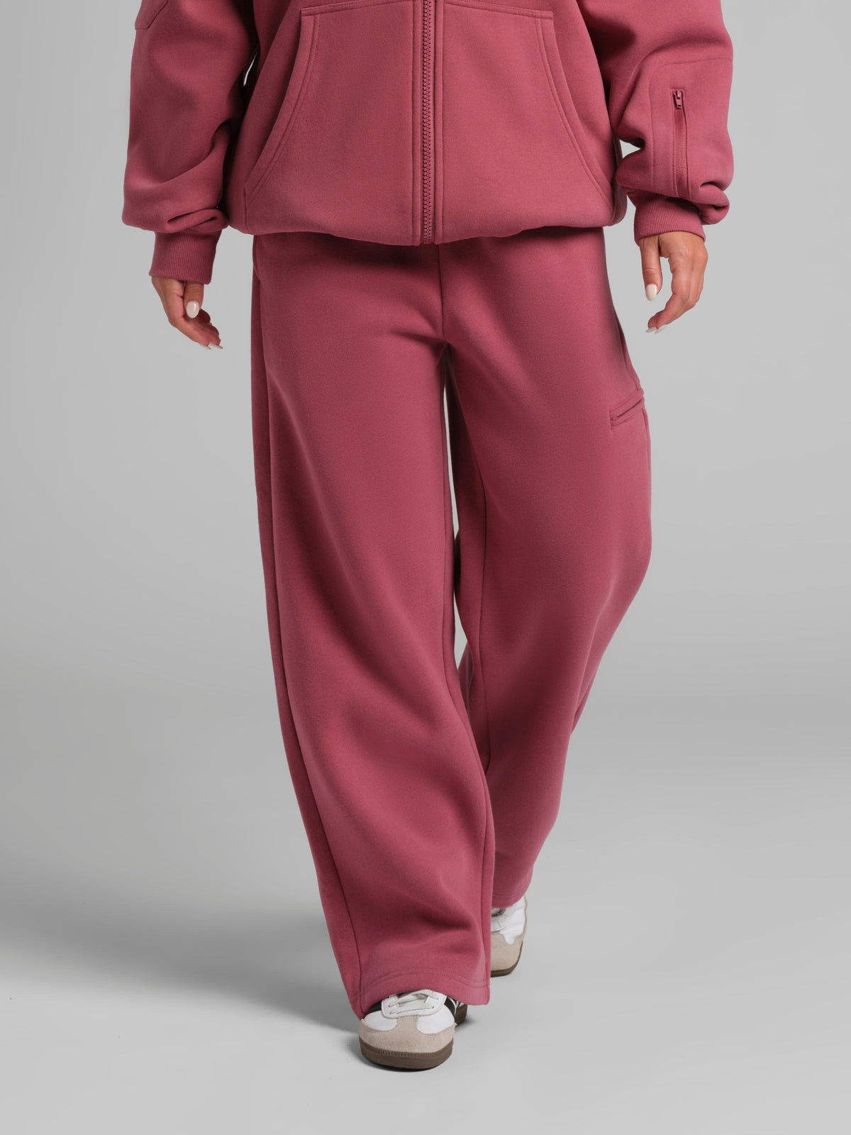 CloudTouch Heavyweight Fleece Straight Leg Sweatpants