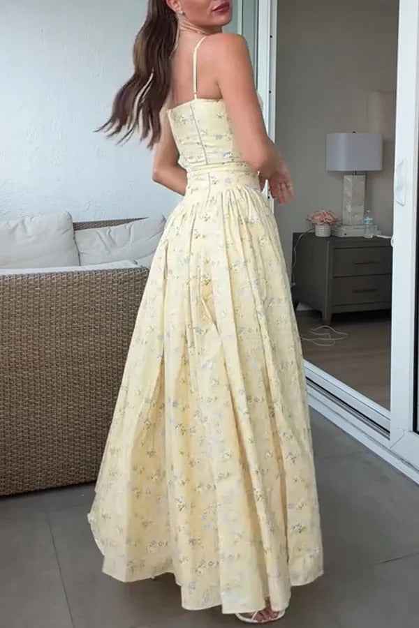 Romantic Countryside | SLEEVELESS FLORAL MIDI VACATION DRESS