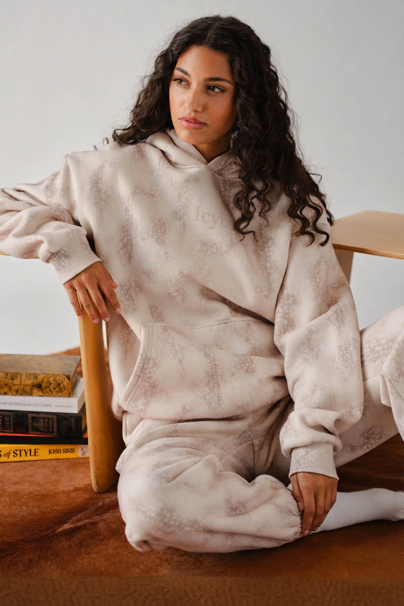 Signature Heavyweight Fleece Oversized Hoodie