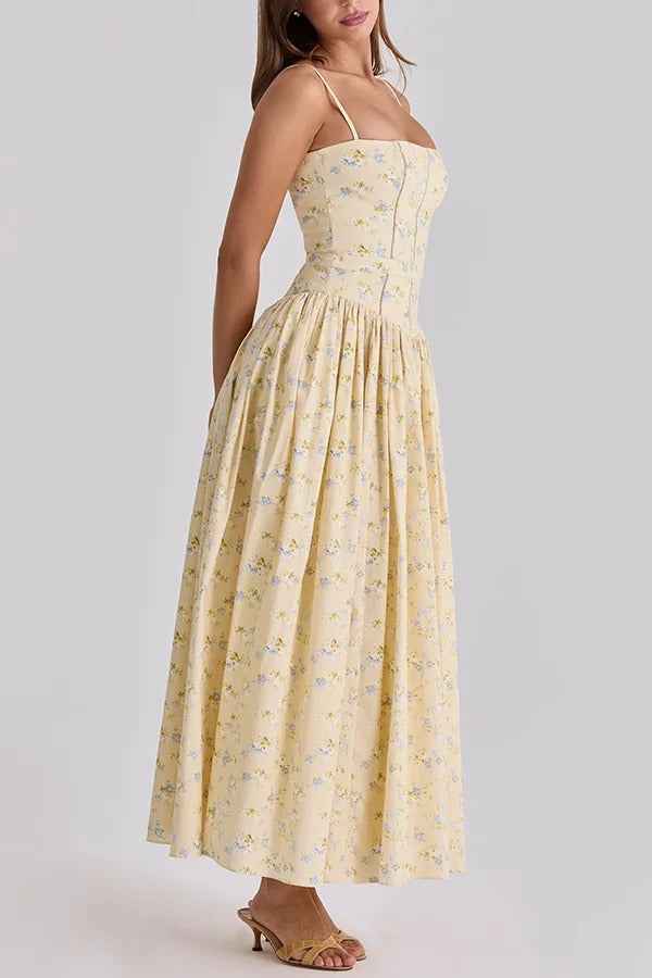 Romantic Countryside | SLEEVELESS FLORAL MIDI VACATION DRESS
