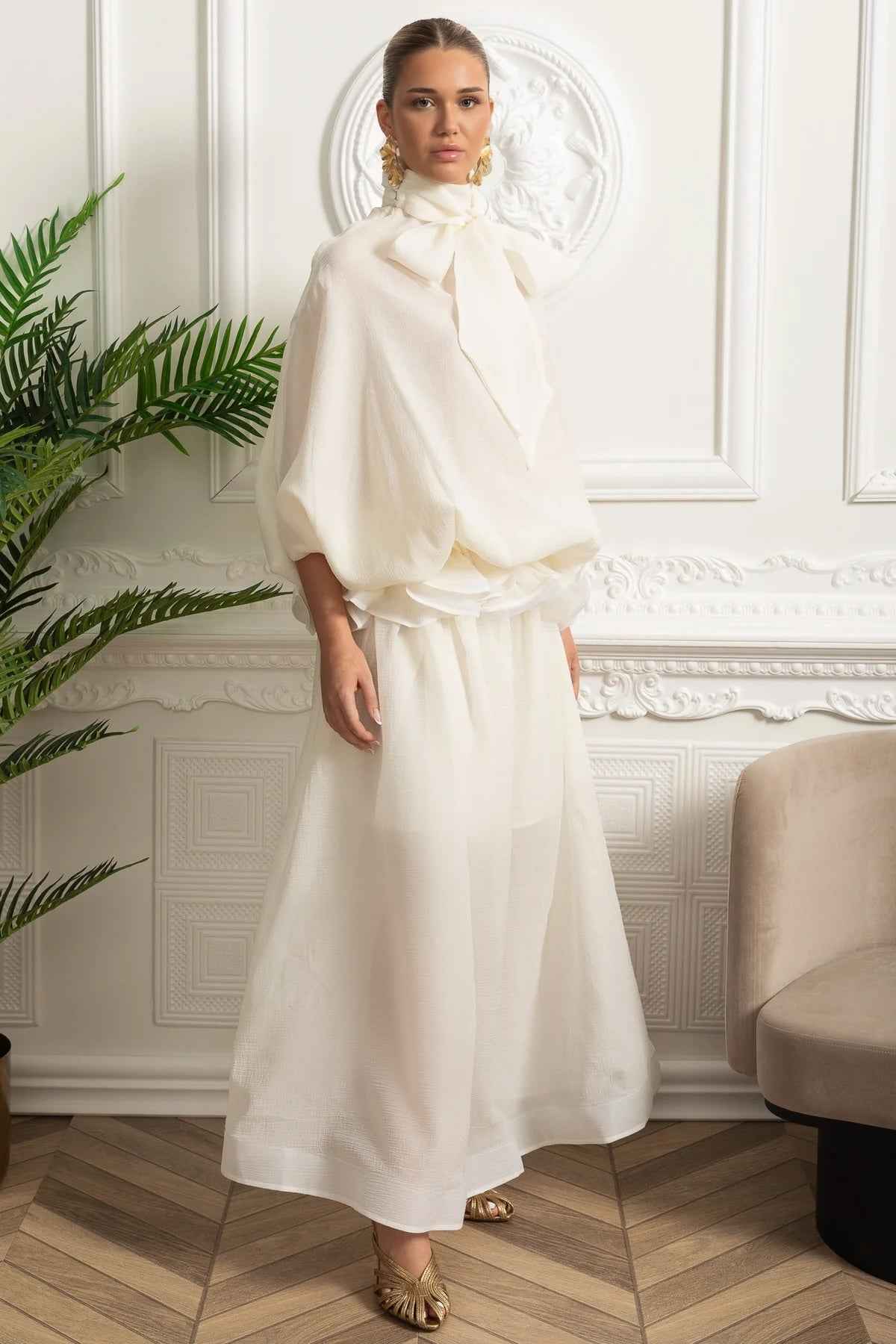 Ivoire | BOW COLLAR VOLUMINOUS MAXI FORMAL EVENING DRESS
