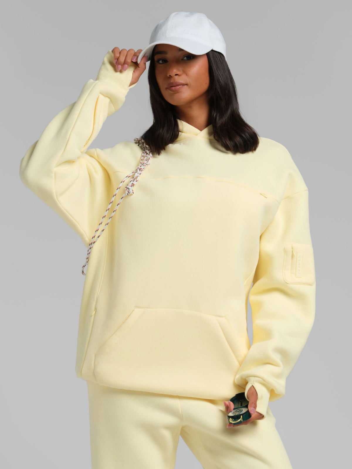 Explorer Travel Hoodie Mega