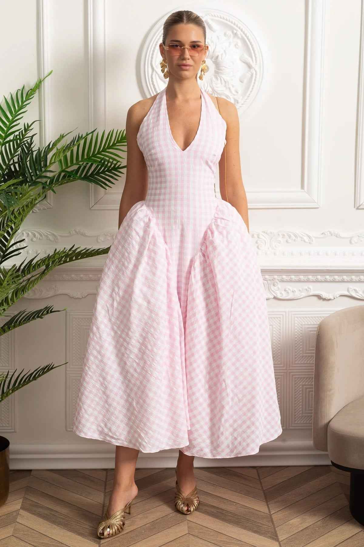Pastel Gingham | SLEEVELESS FITTED MIDI SUMMER DRESS