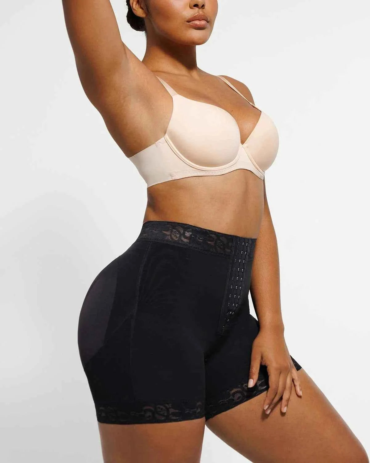 BOOT-YEAH™ AirSlim® Mid-Rise Shorts - Black Lace Compression