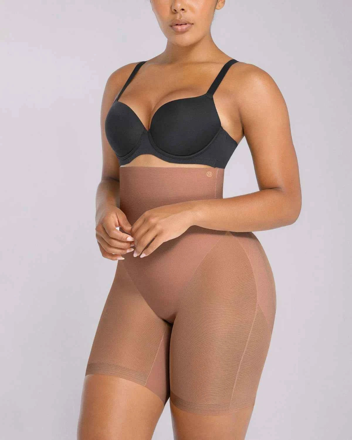 Boot-Yeah Midi Shorts - Black Mesh