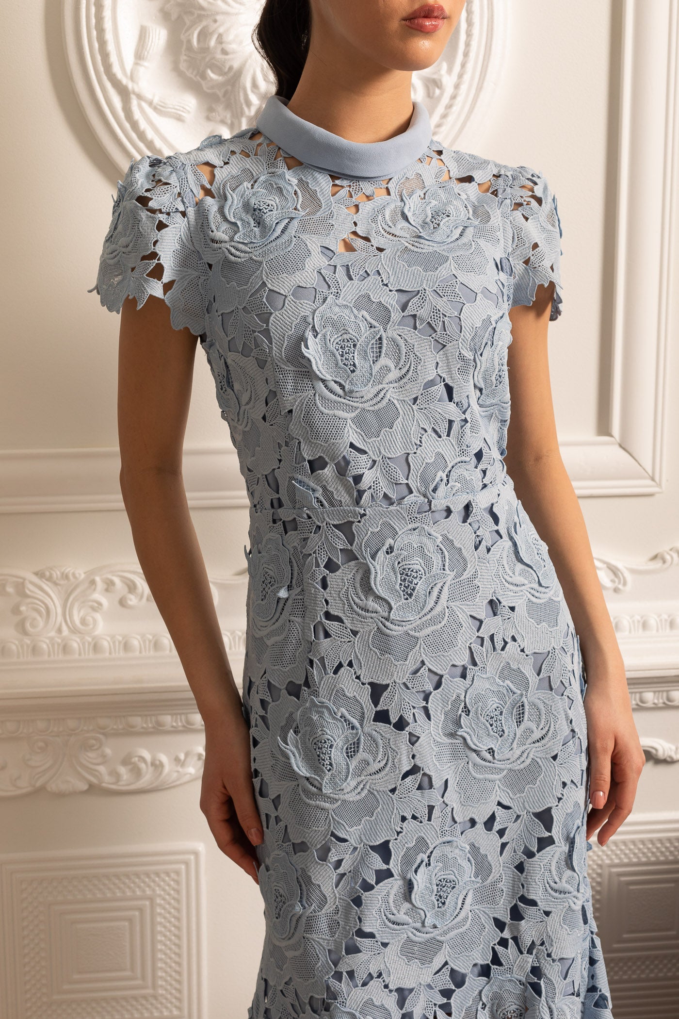 Floral Pattern Lace Dress With High Collar And Midi Skirt - Blue - ICYBOO