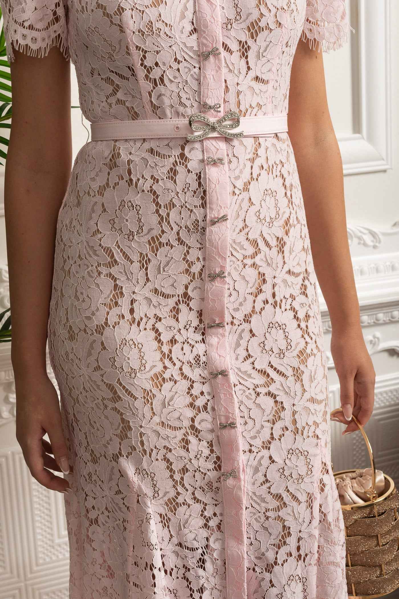 Blush Pink Elegance | LACE FITTED MIDI COCKTAIL DRESS
