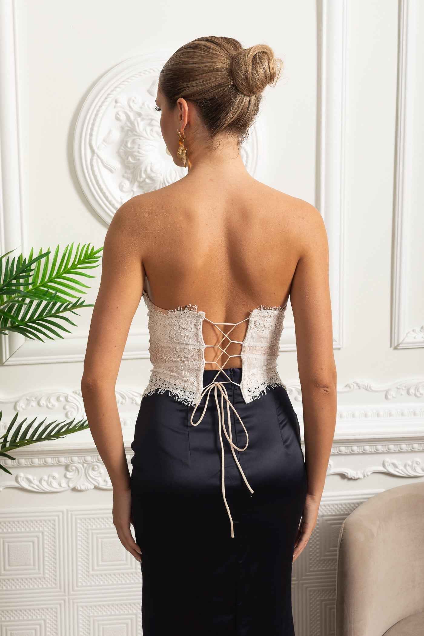 Lace Bustier Top With Crystal Embellished Cups - Ivoire
