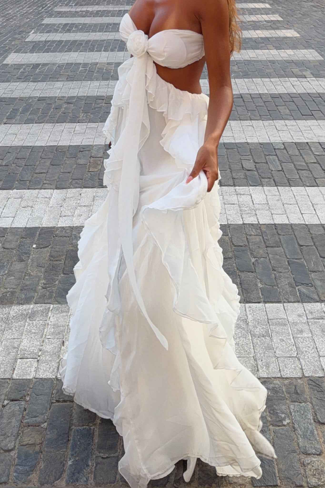 Santiago | HALTERNECK RUFFLE MAXI PARTY EVENING DRESS