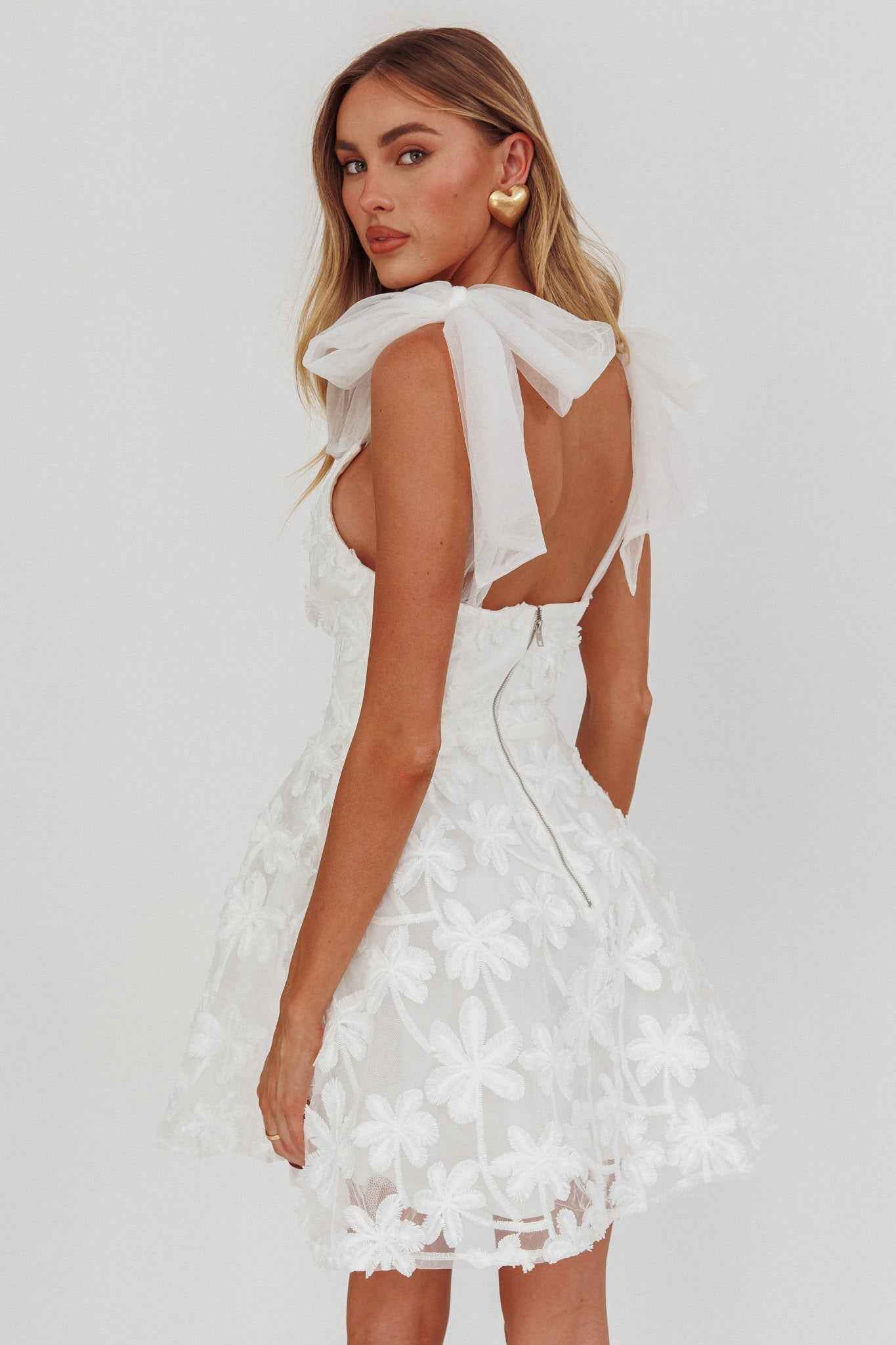 Mykonos Morning | SLEEVELESS EMBROIDERED MINI SUMMER DRESS