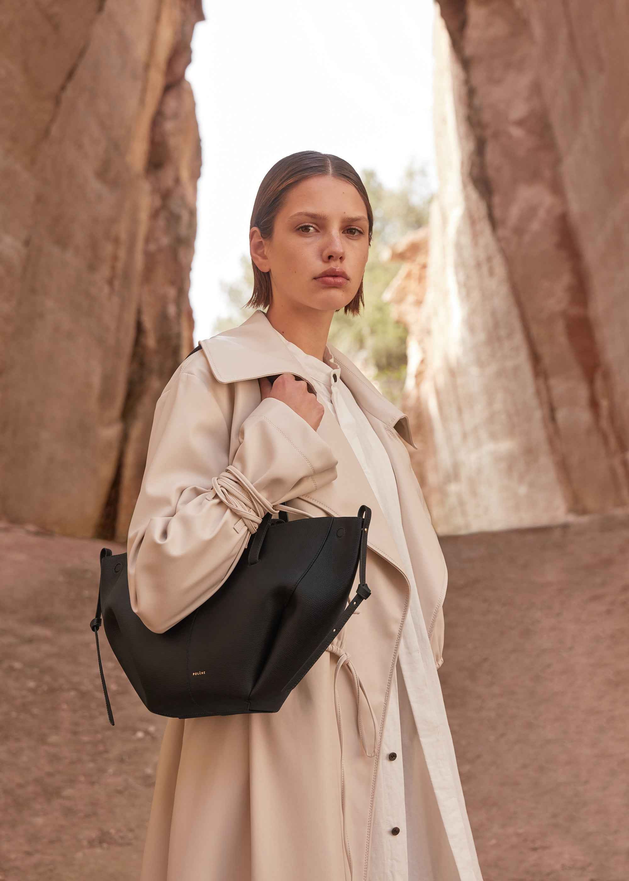 Cyme Mini | WOMEN'S TEXTURED SCULPTURED MINI CASUAL TOTE BAG