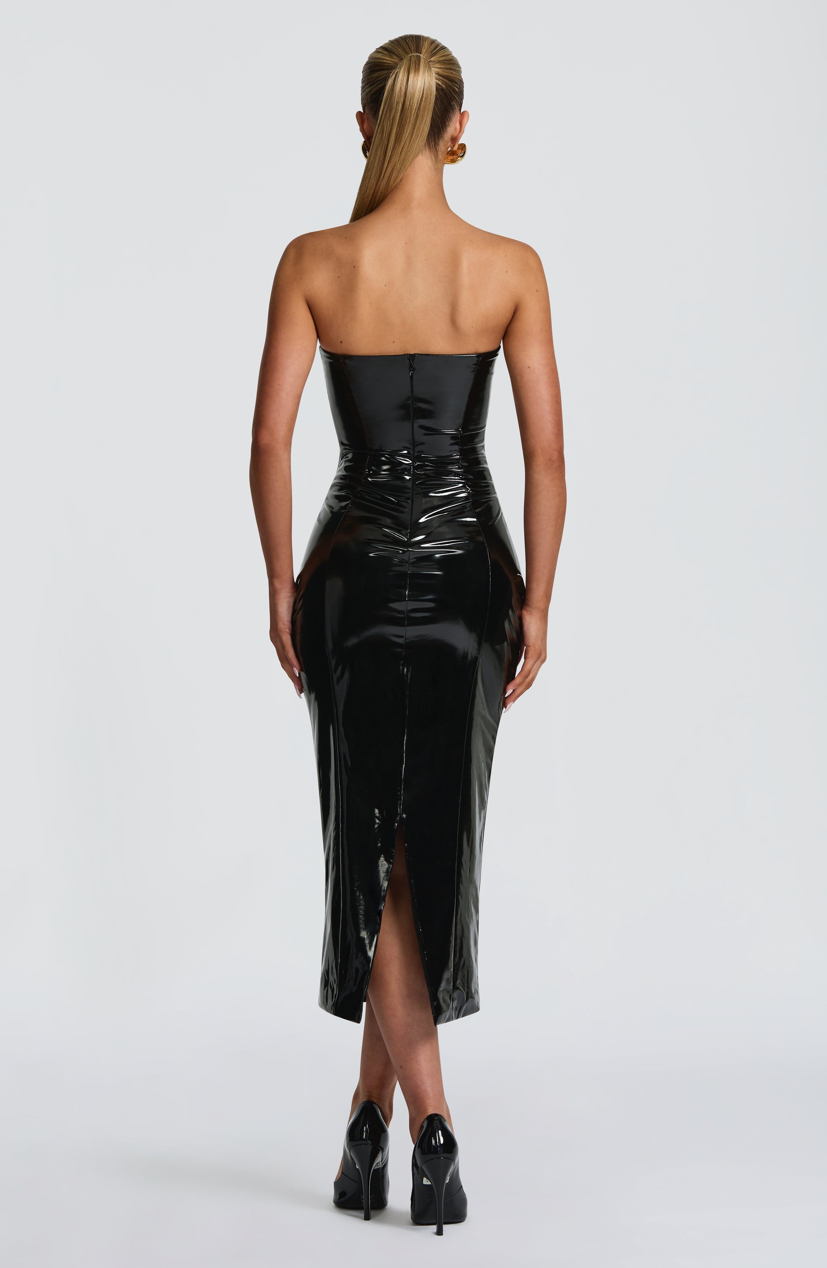 Black Amala Knee-Length Dress - ICYBOO