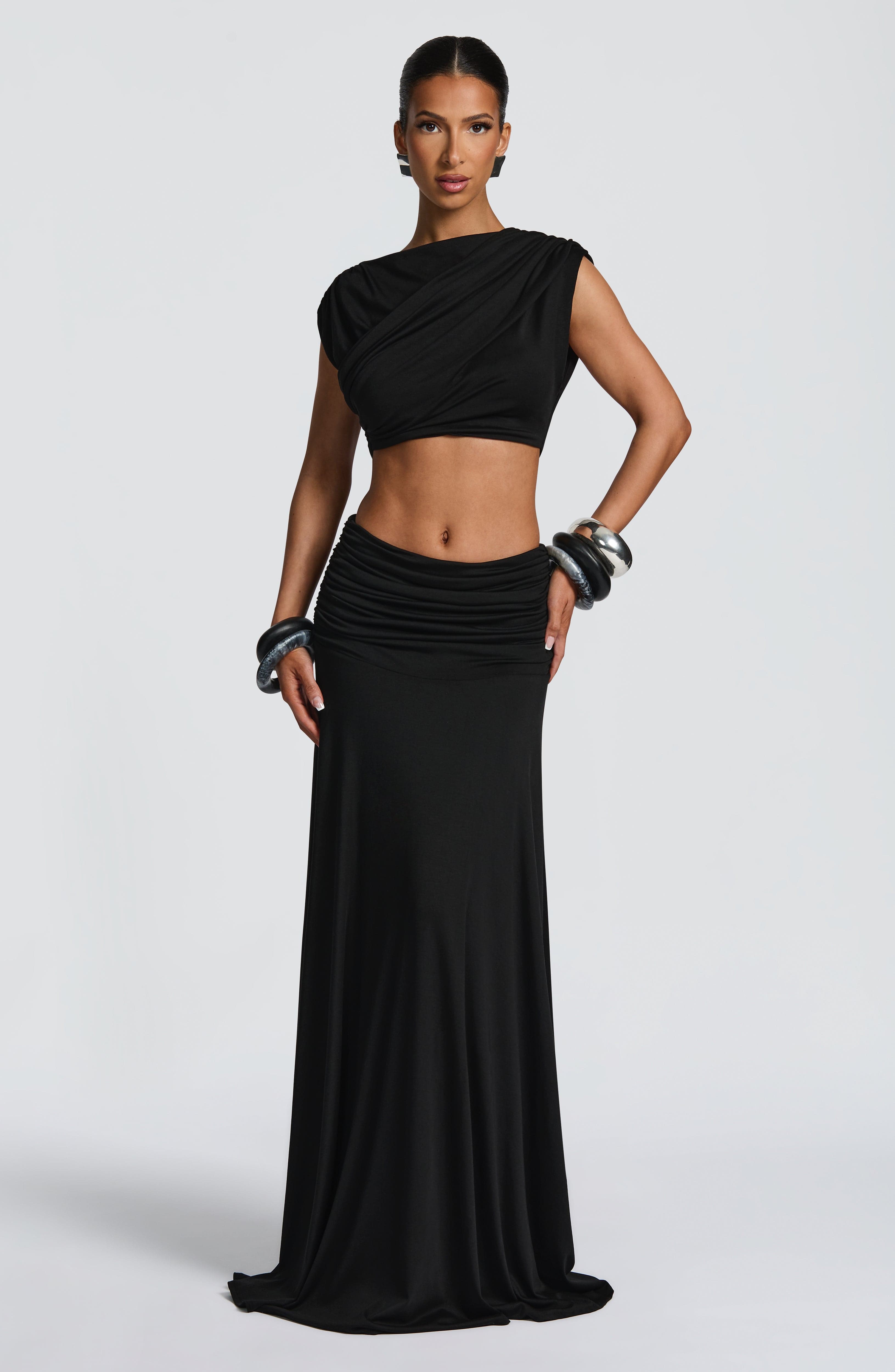 Amara Black Top - ICYBOO