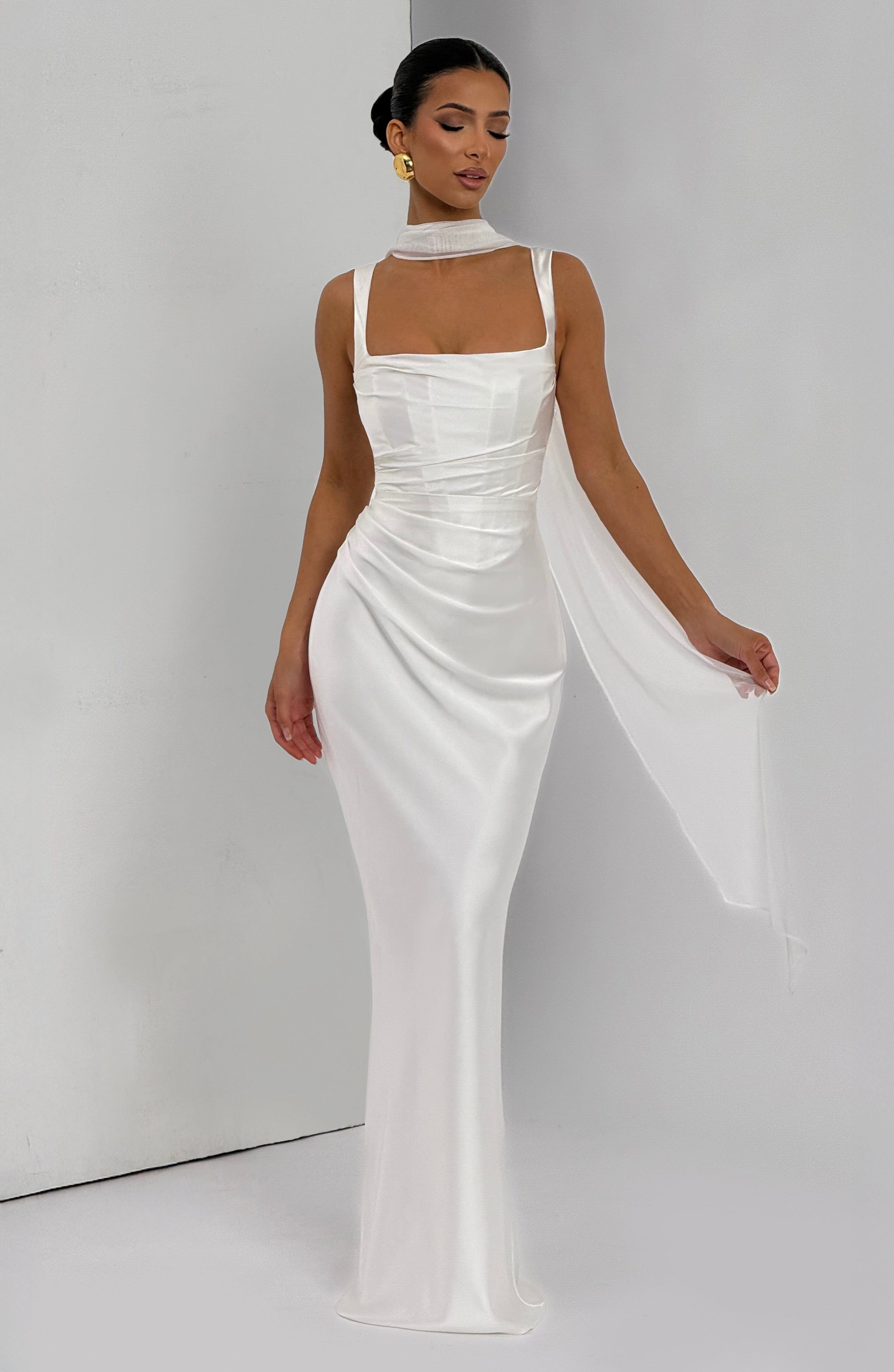 Ivory Calanthe Maxi Dress - ICYBOO