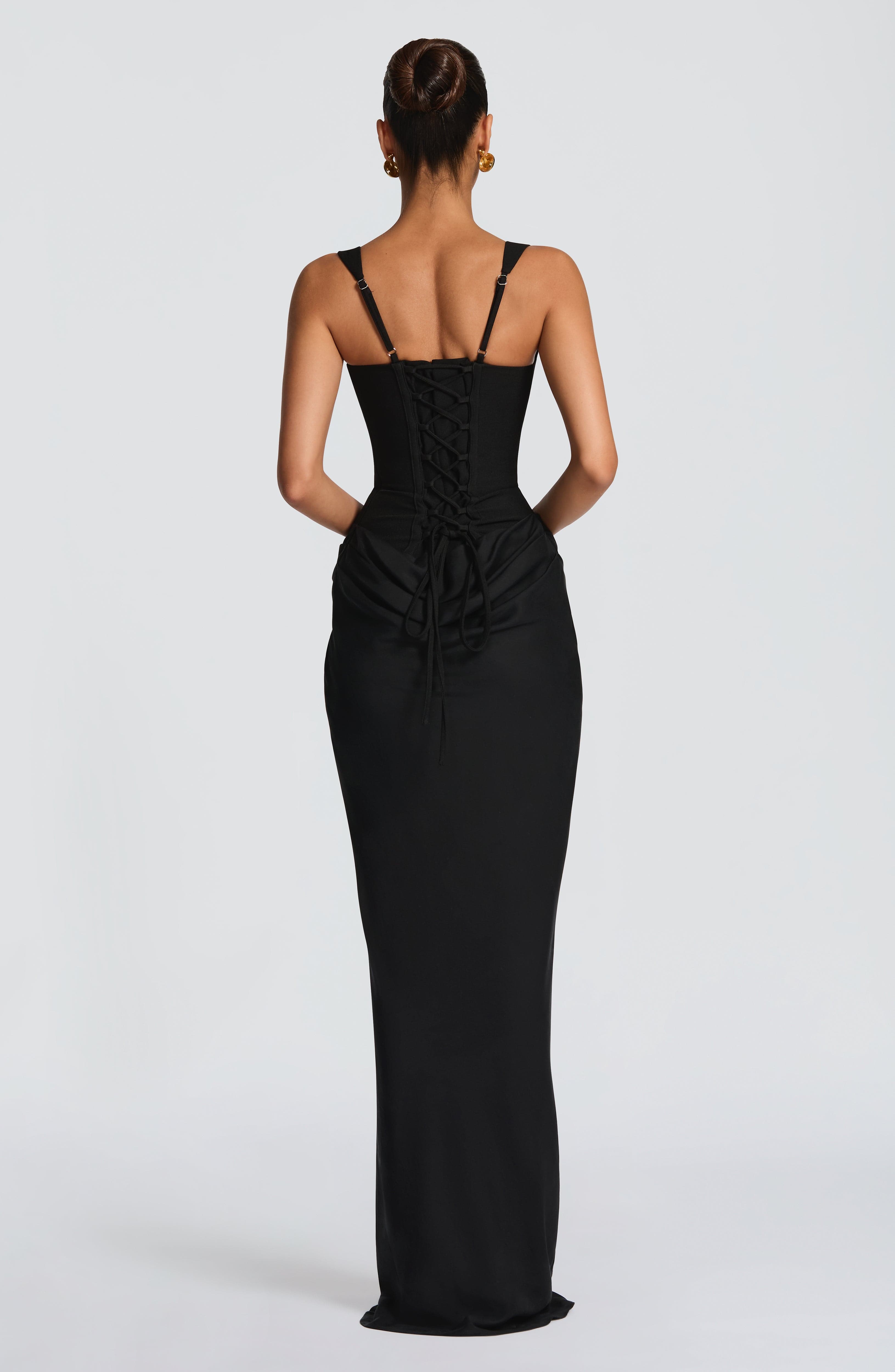 Cornelia Maxi Dress - Black ICYBOO
