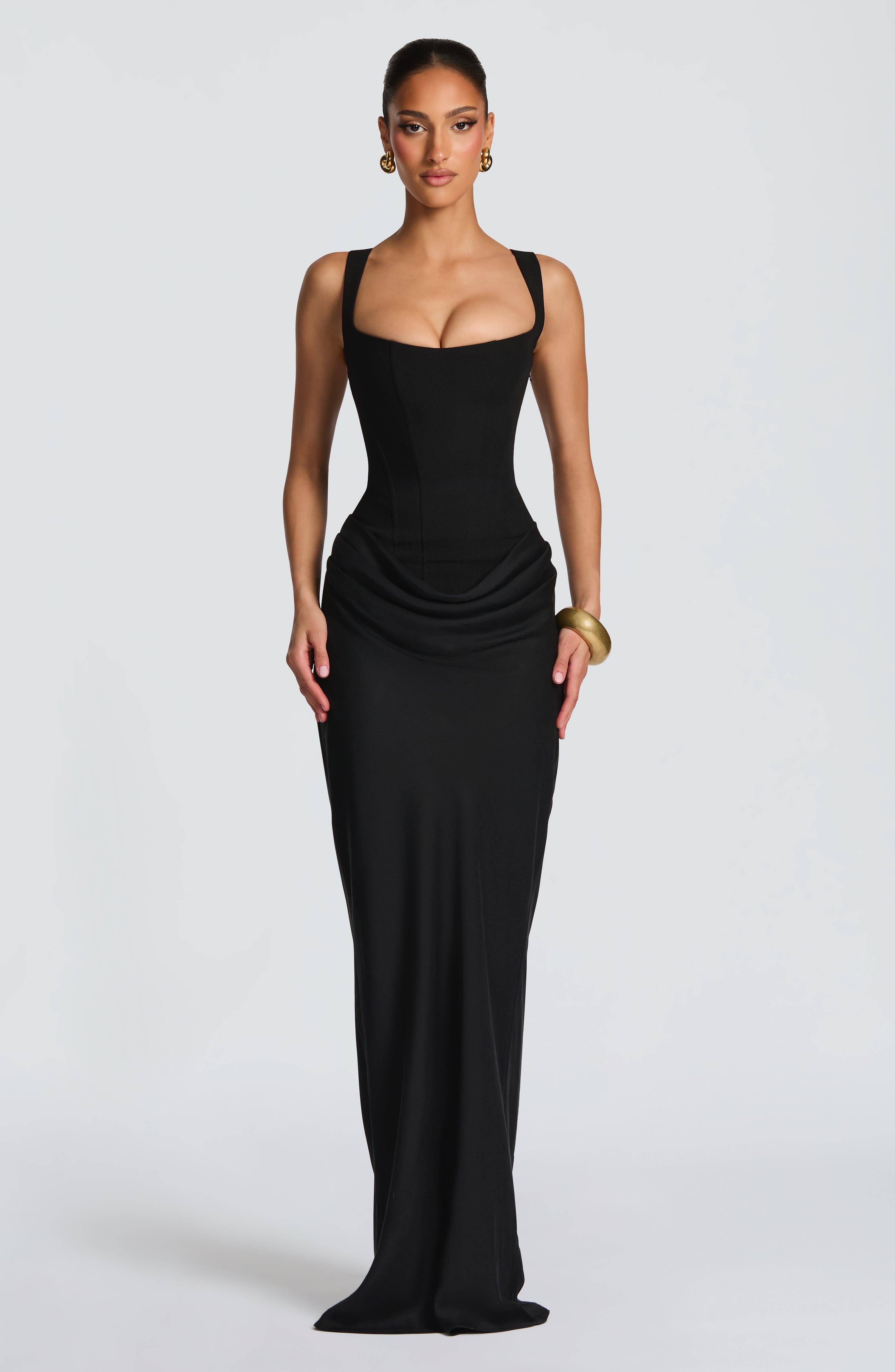 Cornelia Maxi Dress - Black ICYBOO