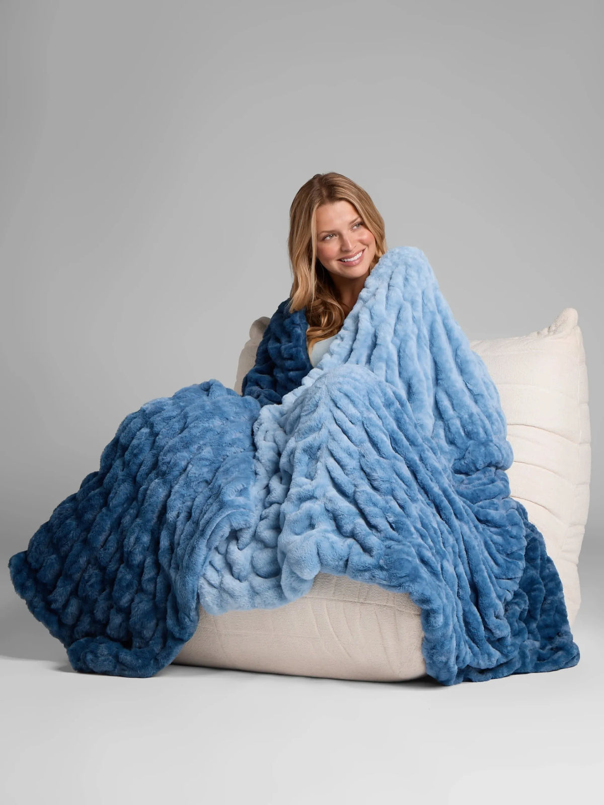 Dreamer Plush Throw Blanket