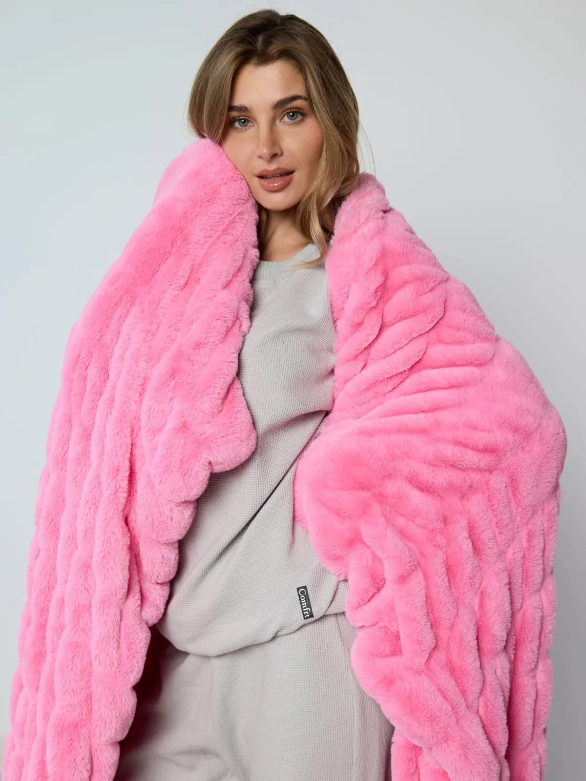 Dreamer Plush Throw Blanket