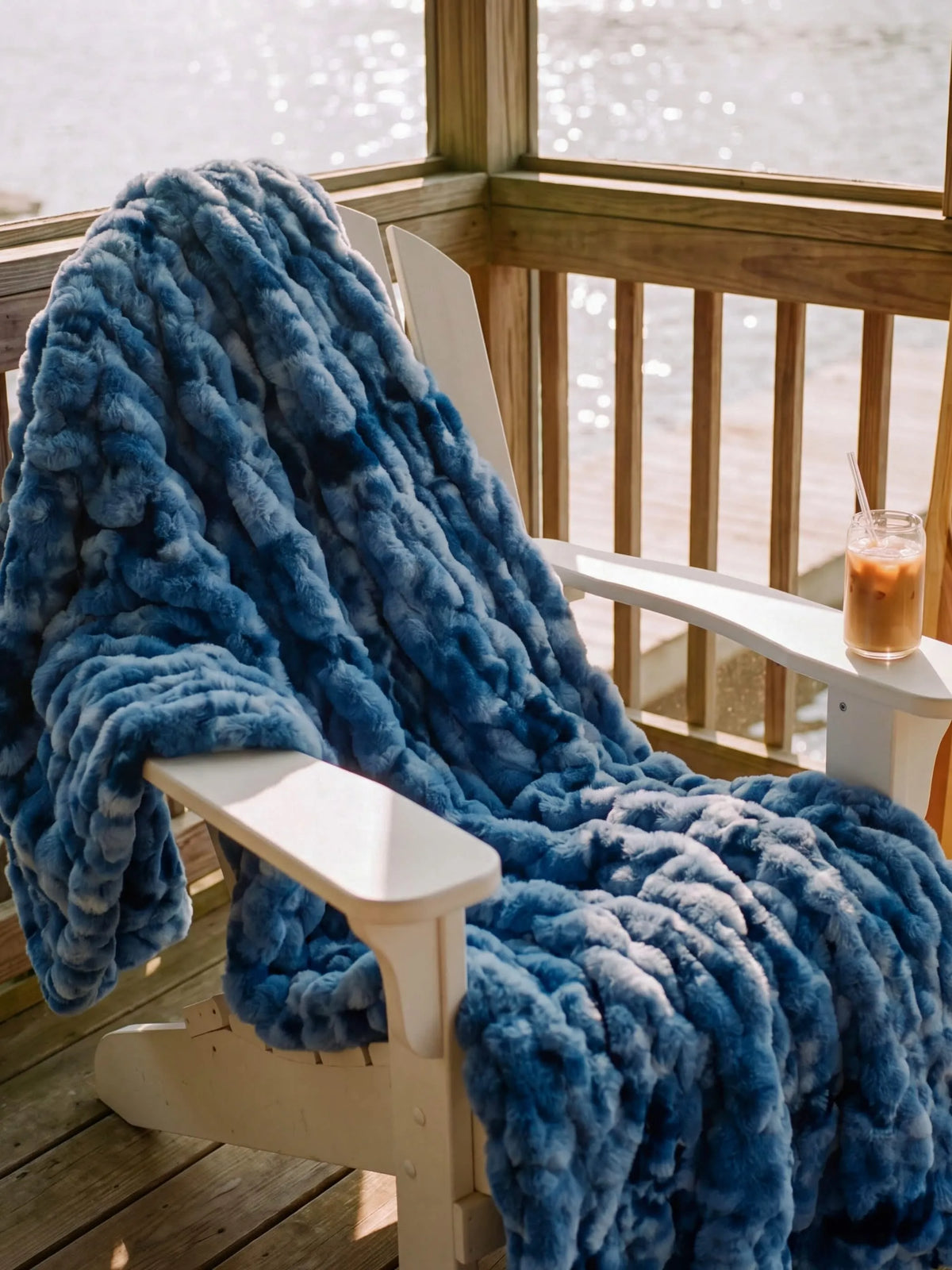 Dreamer Plush Throw Blanket