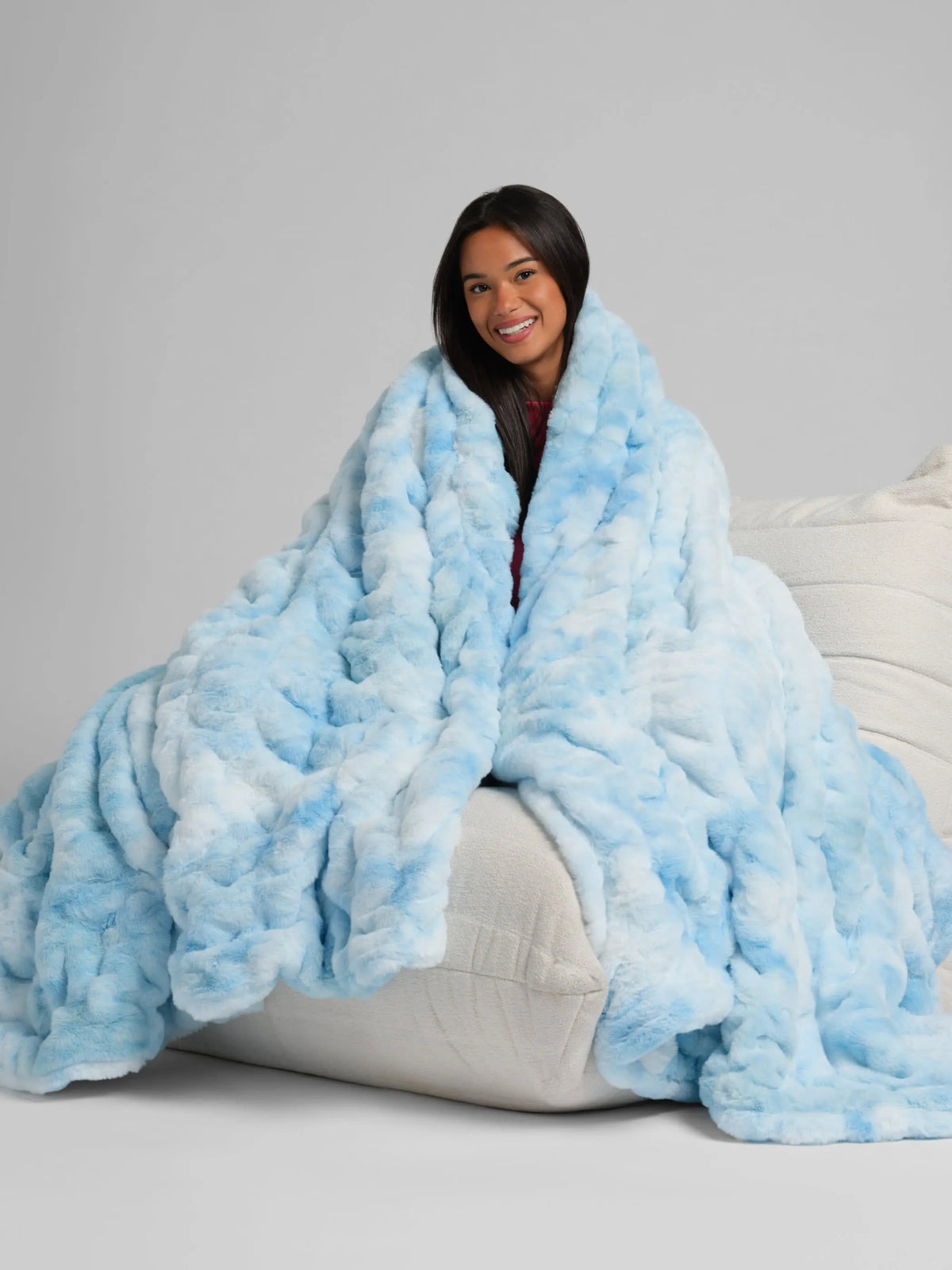Dreamer Plush Throw Blanket