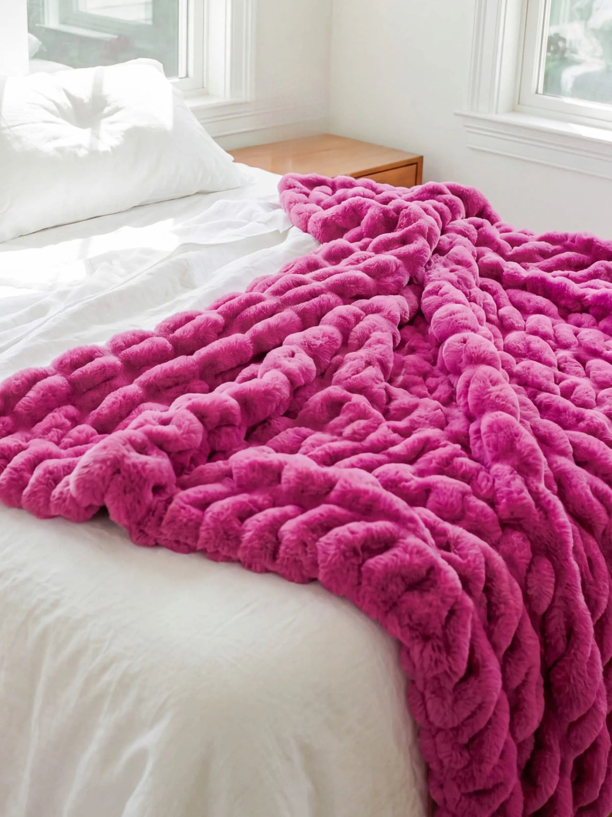 Dreamer Plush Throw Blanket