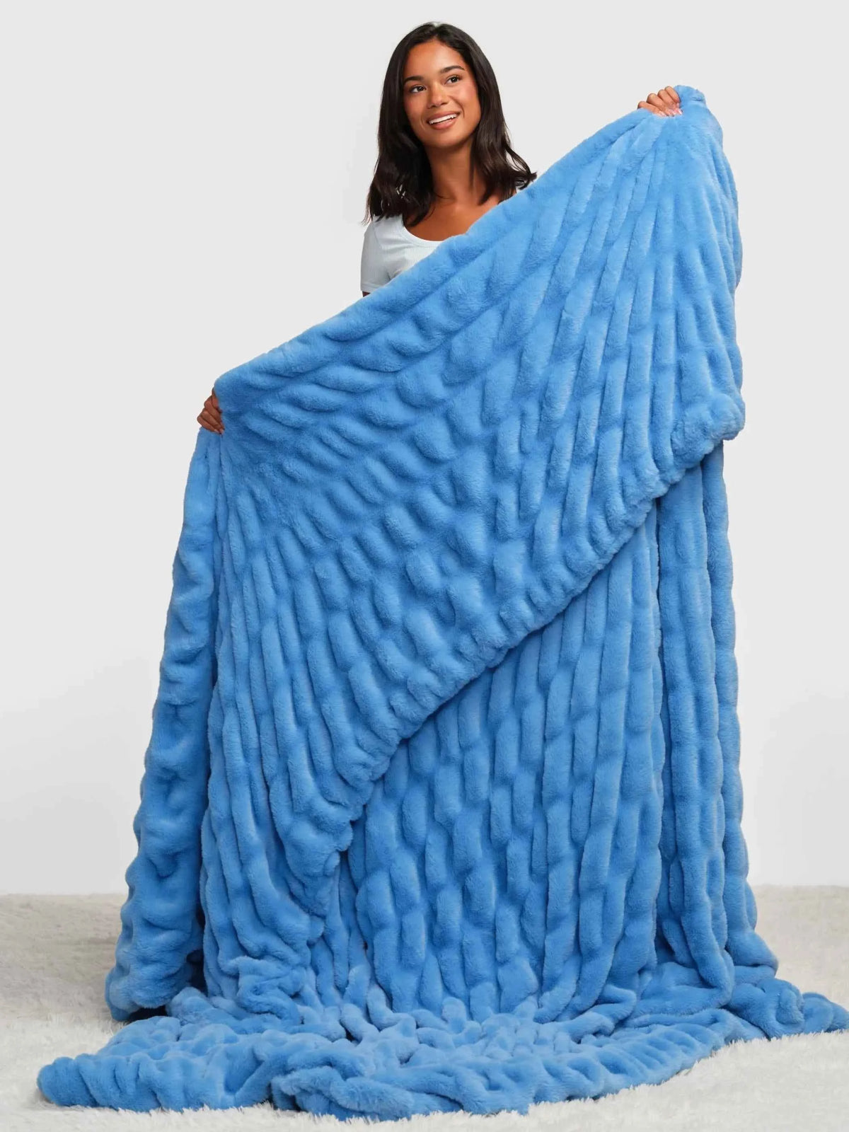 Dreamer Plush Throw Blanket