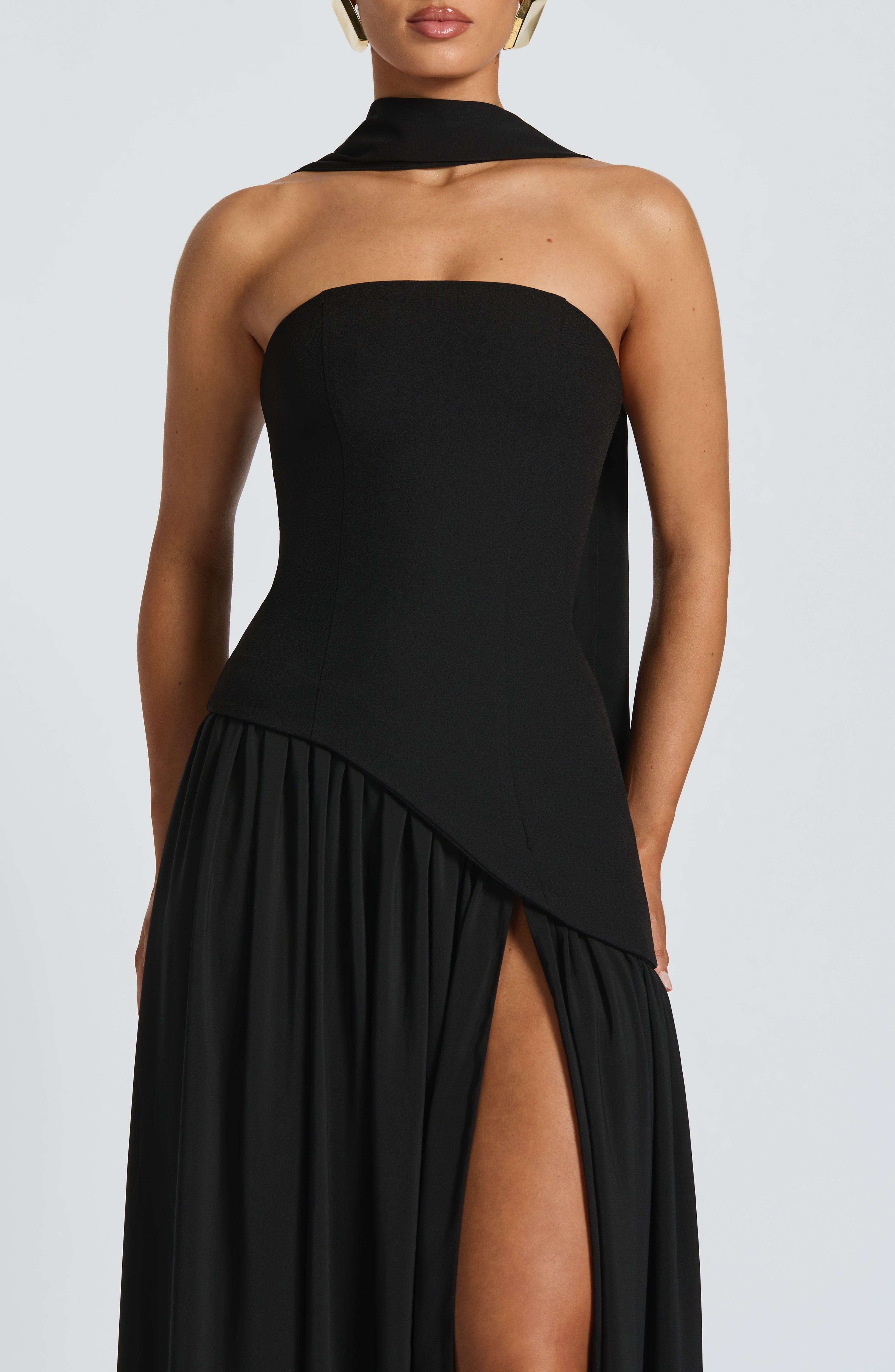 Maliyah Black Maxi Dress - ICYBOO