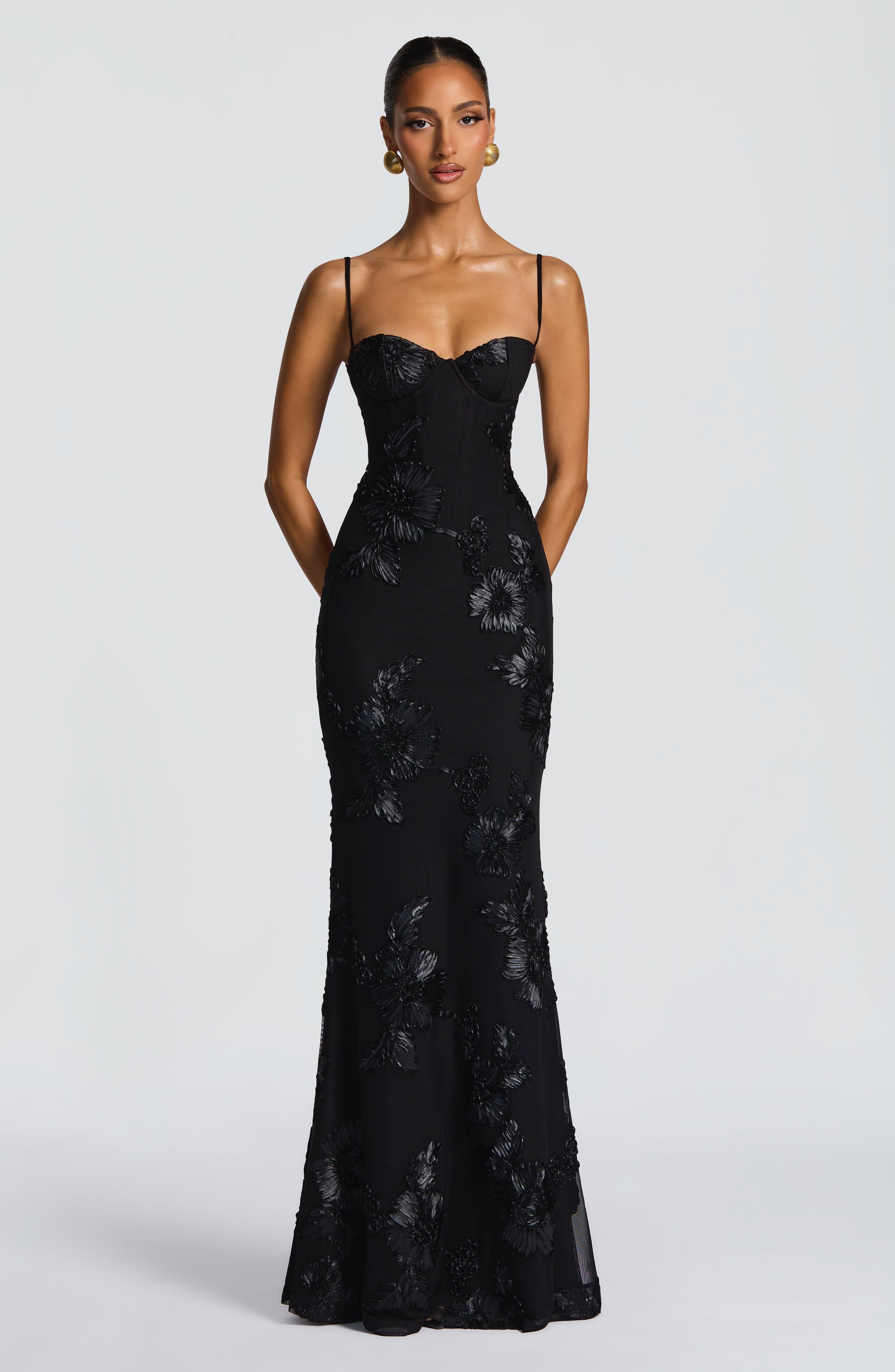 Black Nefertiti Maxi Dress - ICYBOO