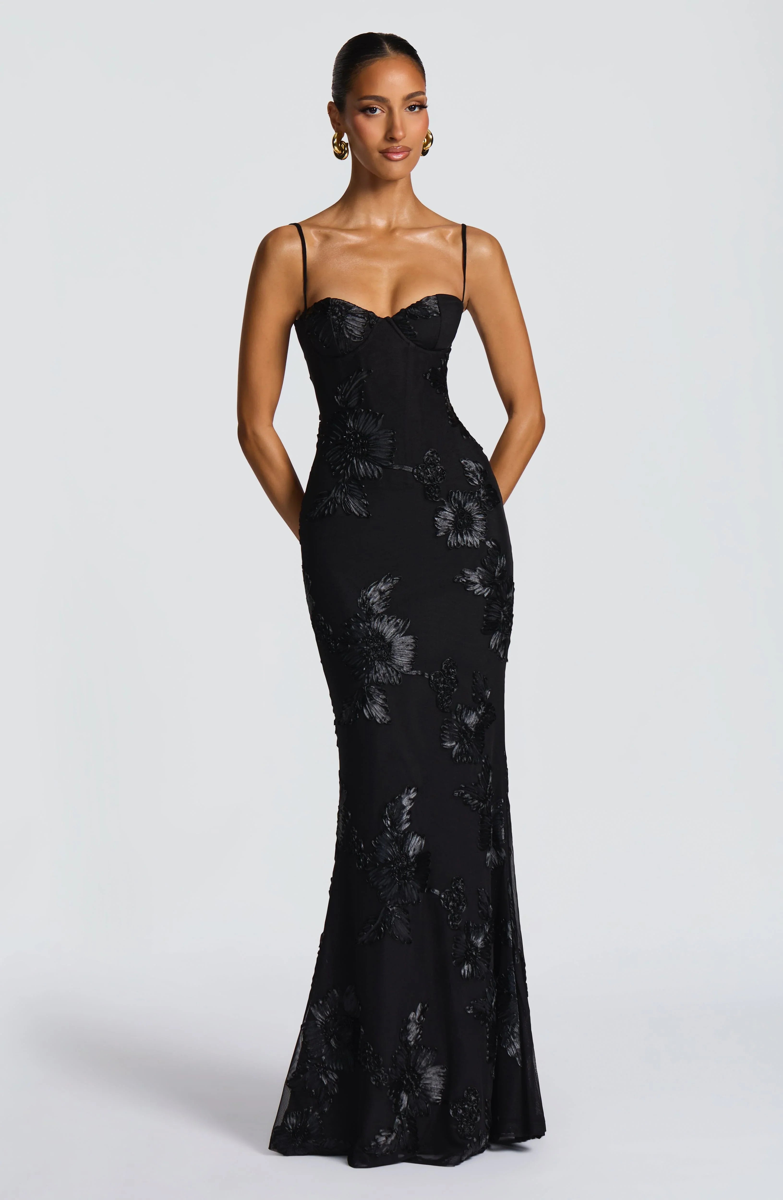 Black Nefertiti Maxi Dress - ICYBOO