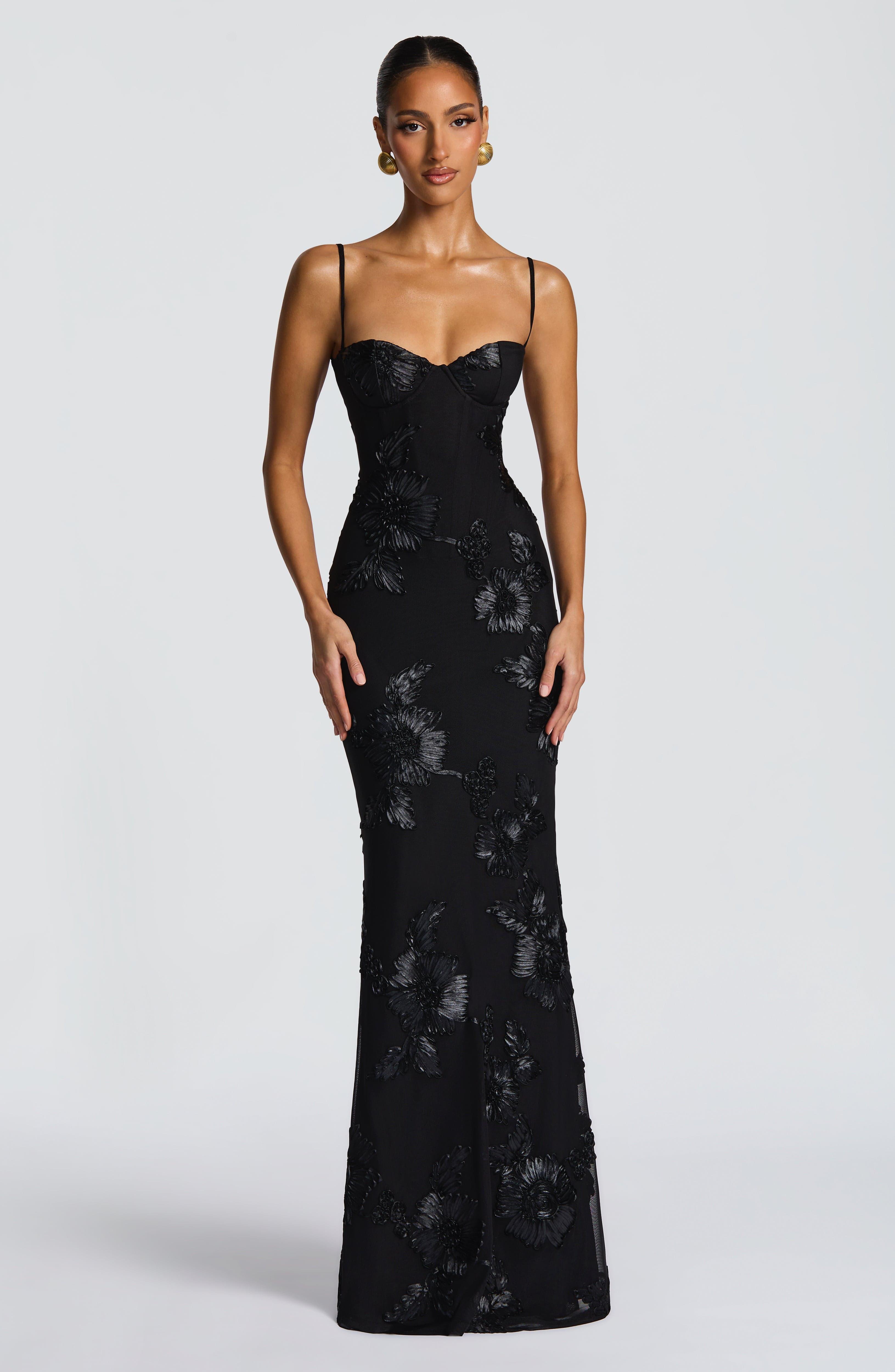Black Nefertiti Maxi Dress - ICYBOO