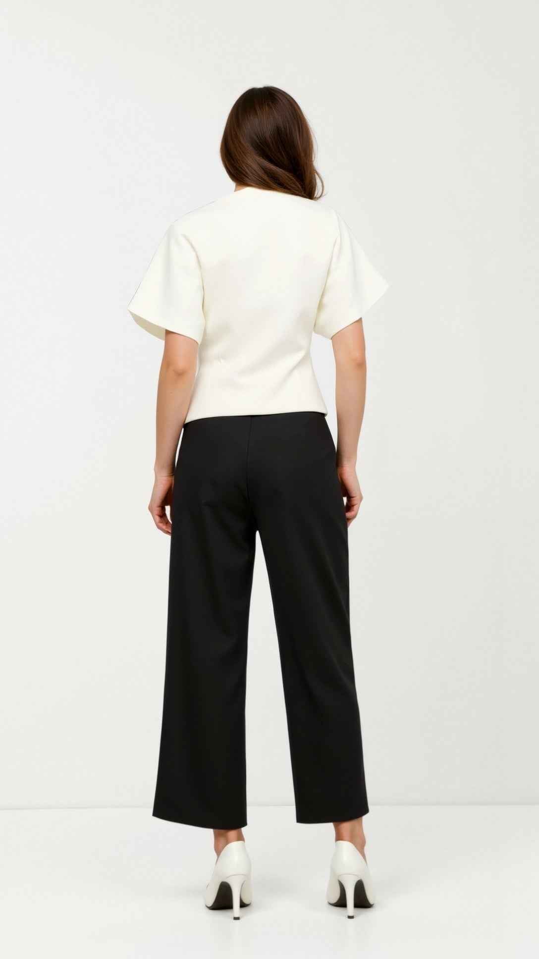 Amy Blouse with V-Neck Design
