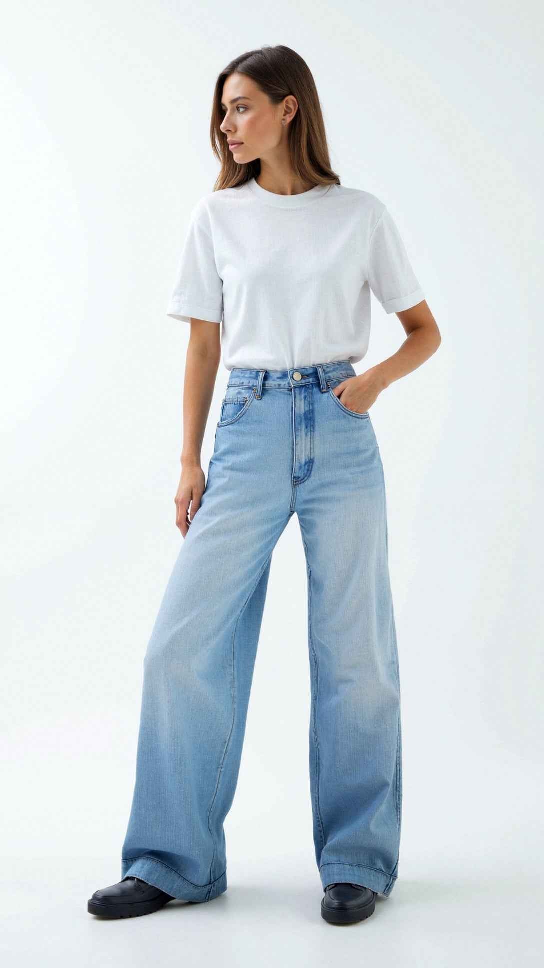 Fiona Relaxed-Fit Jeans