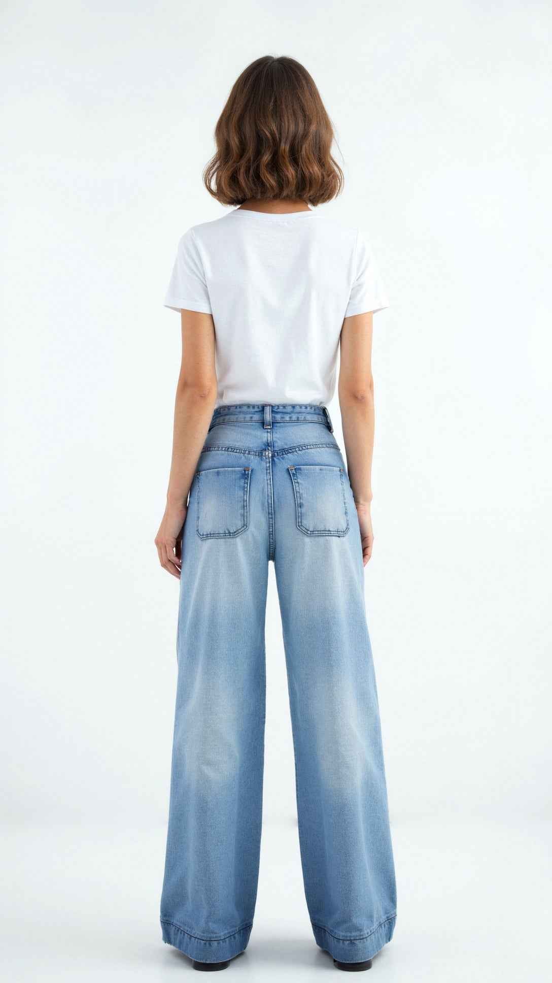 Fiona Relaxed-Fit Jeans