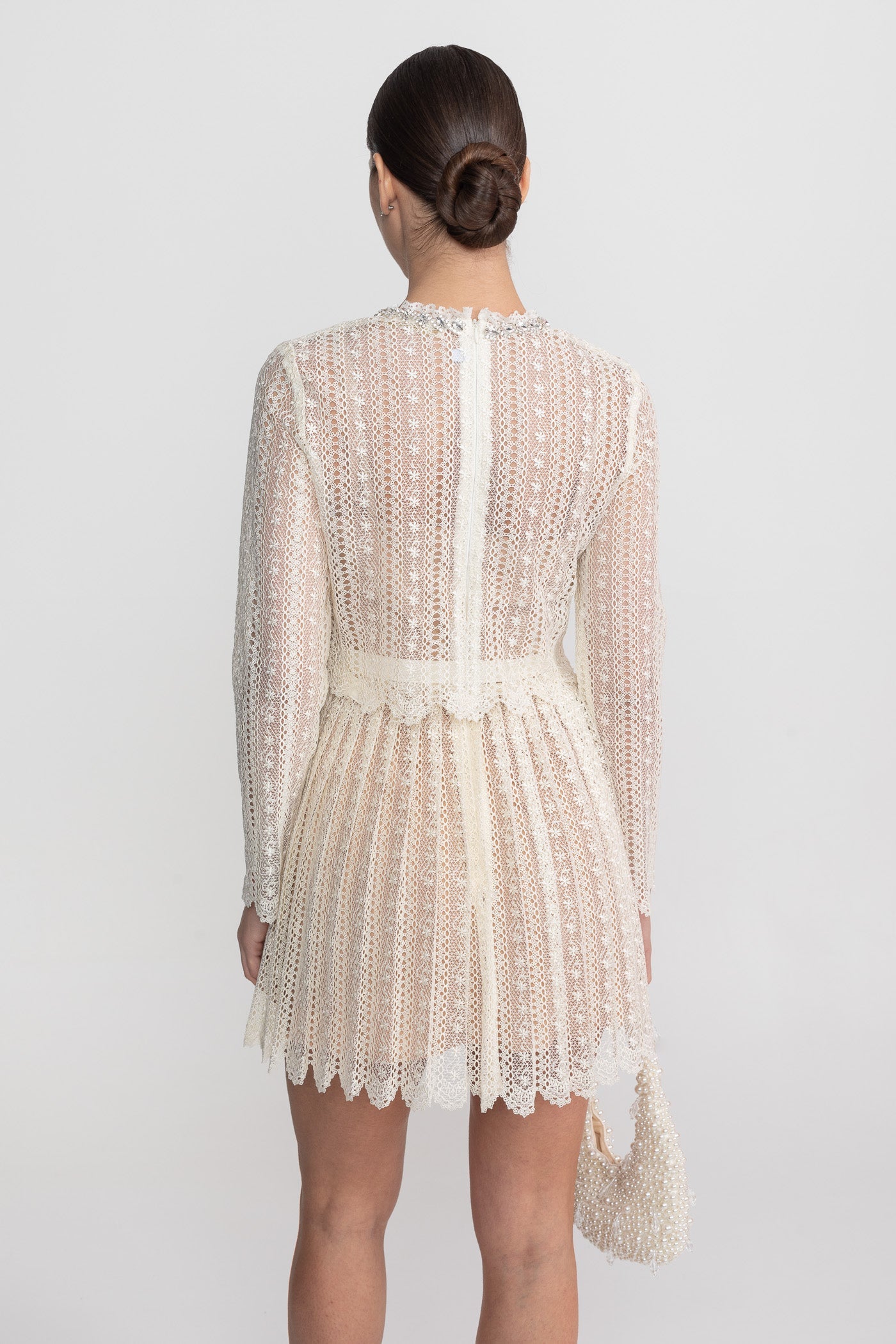 Lace Mini Dress With High Neckline And Pleated Skirt - Ivoire - ICYBOO