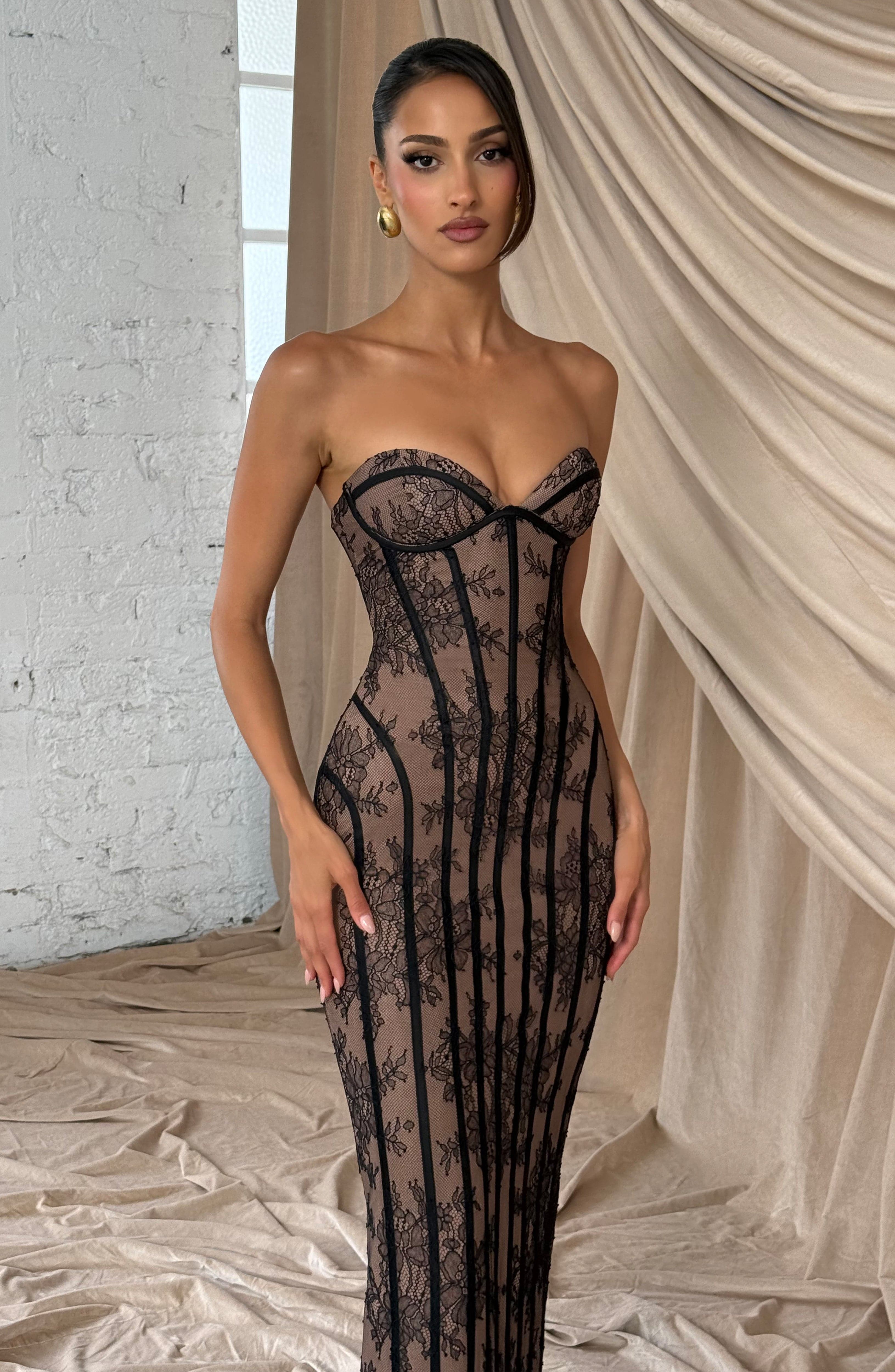 Sian Si Maxi Dress - Black - ICYBOO